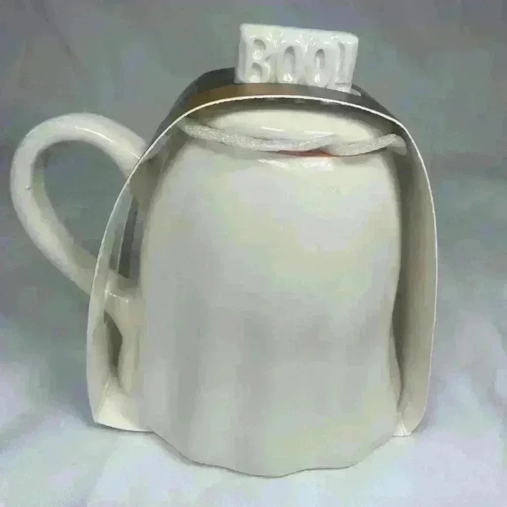 Halloween ghost mug with lid holding pumpkin holds 16oz